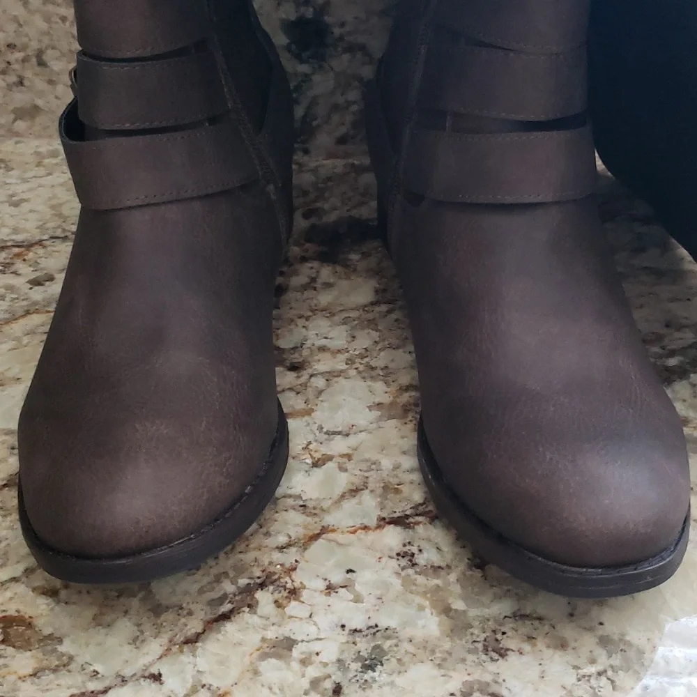 Maurices Tall Brown Boots Size 6.5 - Picture 2 of 4